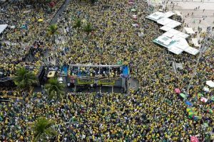 Os que dizem que o ato em Copacabana ‘flopou’ são os mesmos que não lotam um metro quadrado com apoiadores espontâneos 1