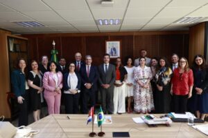 Ministério da Educação COMENTE ABAIXO: Advertisement Related Topics: Da Redação EDUCAÇÃO InovaSUS Digital seleciona 75 i