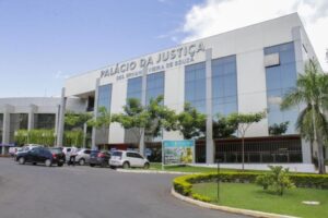 Tribunal de Justiça de MT – MT Advertisement COMENTE ABAIXO: Related Topics: Da Redação Tribunal de Justiça de MT