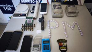 tráfico de drogas e porte ilegal de arma de fogo