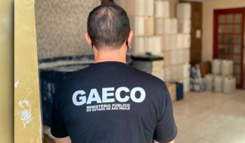 Nova etapa da Carbono Oculto desvenda elos entre empresários, PCC e laranjas.