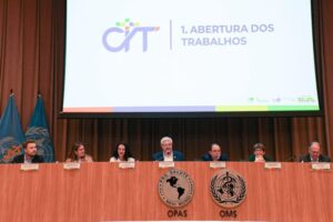 SUS aprova política inédita para população de rua e moderniza sistema de farmácias