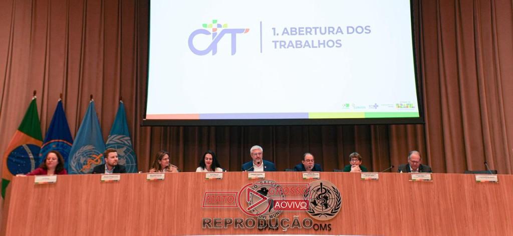 SUS aprova política inédita para população de rua e moderniza sistema de farmácias