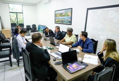 Comissões em Lucas do Rio Verde aprovam projetos para extinguir cargos e revogar lei de loteamento