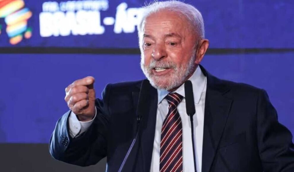 Lula reitera postura de soberania e condena tratamento de 'republiqueta' em discurso