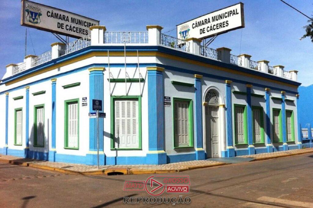 Vereadores de Cáceres aprovam auxílio-alimentação e propõem auxílio-saúde, elevando rendimentos a mais de R$ 25 mil