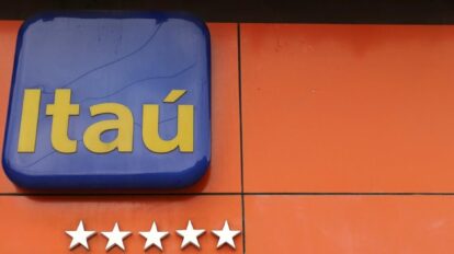 Itaú anuncia devolução de R$ 3,99 bilhões a acionistas após 14 anos de cobranças indevidas de seguros