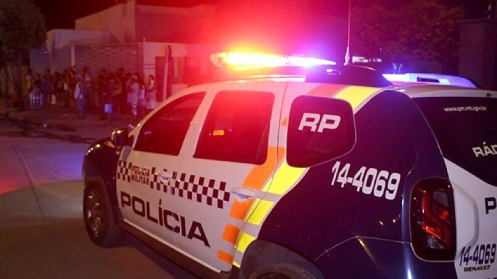 Mulher denuncia ex-marido por agressão e estupro para ver filhos em Cuiabá