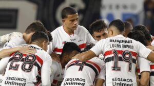 São Paulo amarga derrota para o Remo e amplia jejum de vitórias no Brasileirão