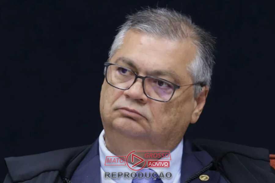 Flávio Dino declina convite para evento jurídico organizado por Gilmar Mendes
