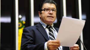 Justiça determina penhora de imóvel de Victório Galli por condenação de R$ 100 mil