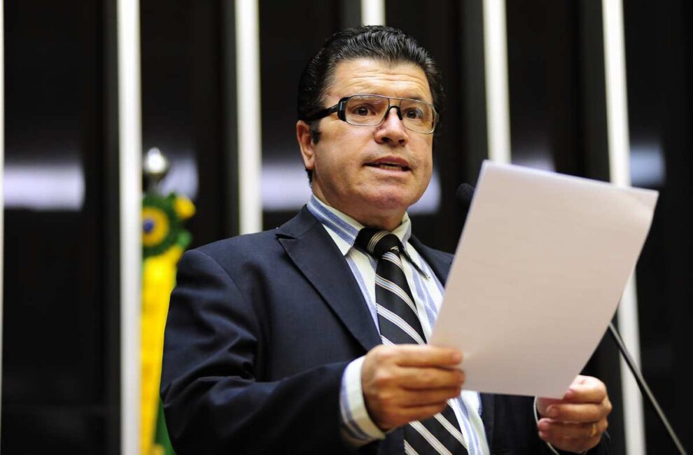 Justiça determina penhora de imóvel de Victório Galli por condenação de R$ 100 mil
