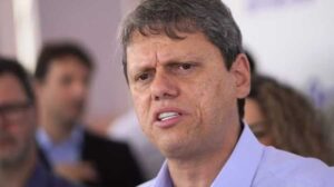 Tarcísio provoca Haddad e o elege "melhor ministro da história do Paraguai