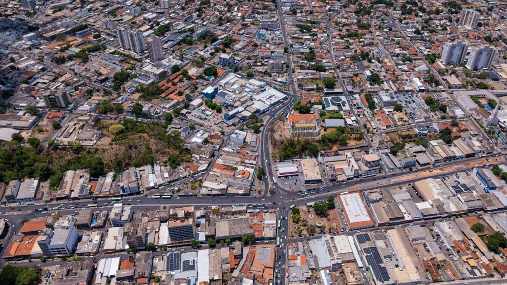 Trânsito em Cuiabá terá interdições e rotas especiais no feriado de Corpus Christi