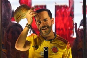 Justiça colombiana veta camisa da seleção como símbolo partidário para Abelardo de la Espriella
