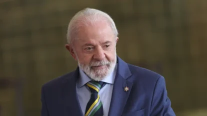 Governo Lula é alvo de críticas por não resgatar menino com câncer terminal preso em Lisboa