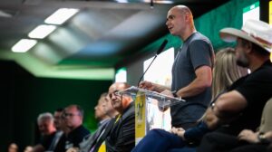 Abilio Brunini causa polêmica na FIT Pantanal ao direcionar esquerdistas à Venezuela