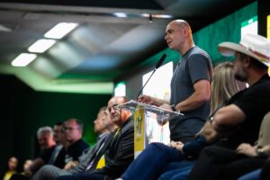 Abilio Brunini causa polêmica na FIT Pantanal ao direcionar esquerdistas à Venezuela