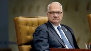 Edson Fachin ordena auditoria rigorosa em benefícios que elevam salários de magistrados