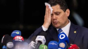 Semana decisiva da PEC 6x1 no Senado testa Alcolumbre sob intensa pressão