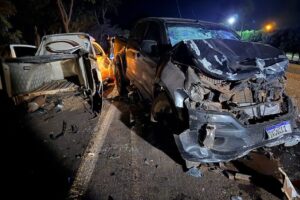 Colisão entre três veículos na Br-070 deixa um morto e dois feridos em Nossa Senhora do Livramento