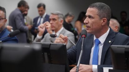 Redução da maioridade penal reacende polarização política no Congresso Nacional