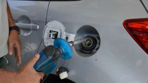 Governo federal avalia nova elevação do teor de etanol na gasolina para 32%