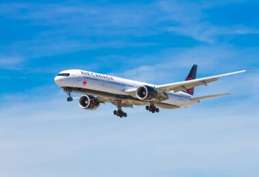 Escândalo na aviação: piloto da Air Canada operou 900 voos com licença falsificada por 17 anos