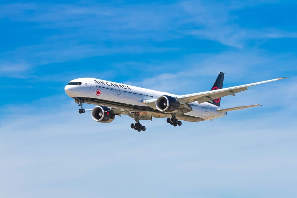 Escândalo na aviação: piloto da Air Canada operou 900 voos com licença falsificada por 17 anos