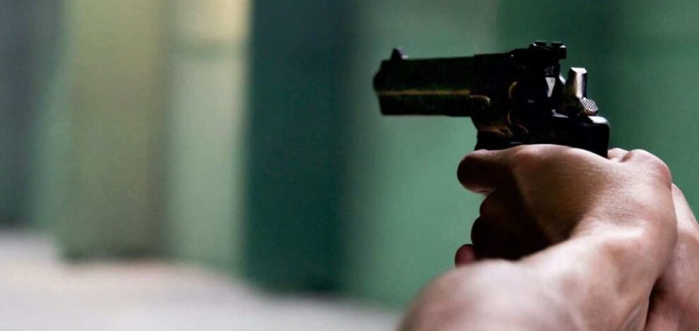 Discussão termina com enteado morto a tiros por policial penal no Coxipó do Ouro em Cuiabá