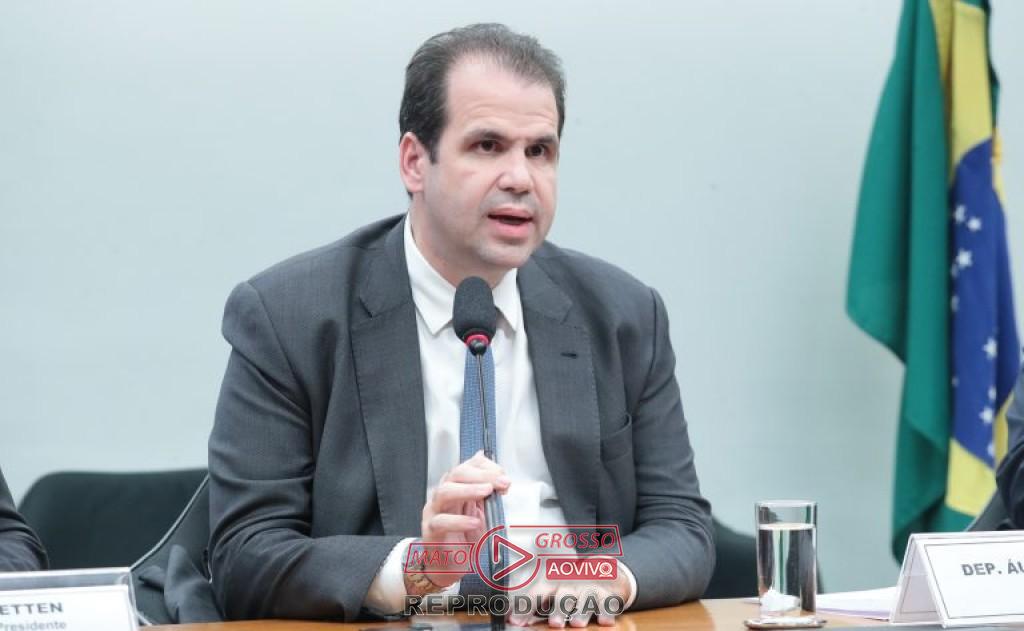 Câmara dos Deputados fiscaliza concessão da Rodovia Rio-santos em audiência pública