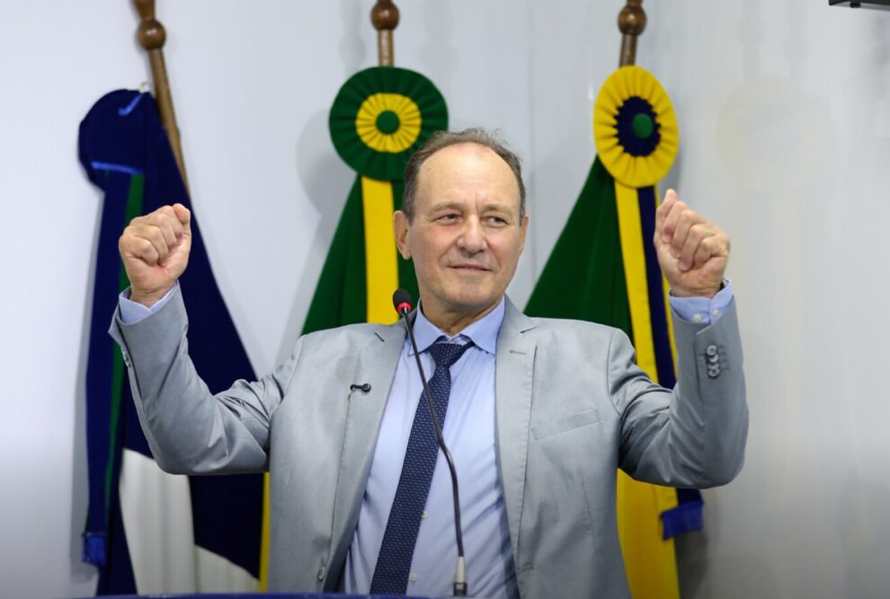 Prefeito de São José do Rio Claro pede reajuste de verba indenizatória para R$ 9,6 mil