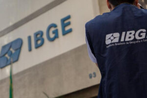 IBGE abre processo seletivo com mais de 8 mil vagas temporárias para nível médio