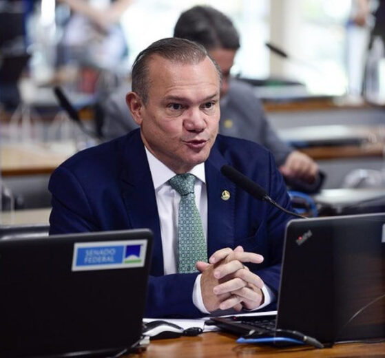 Brasil sob risco de invasão, alerta Fagundes sobre facções terroristas classificadas pelos EUA.