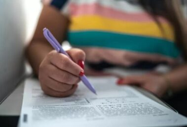 Mato Grosso abre vagas em concursos públicos com salários que chegam a R$ 15,5 mil em junho