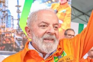 Gastos diários de R$ 1,4 bilhão marcam corrida de Lula pela reeleição