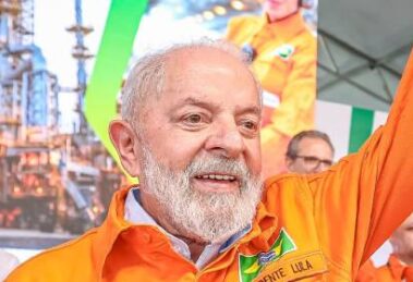 Gastos diários de R$ 1,4 bilhão marcam corrida de Lula pela reeleição