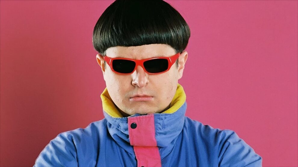 Cantor Oliver Tree e mais cinco pessoas morrem em colisão de helicópteros no Rio