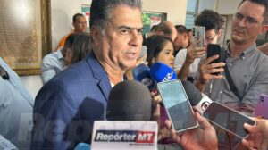 Emanuel Pinheiro e partidos são condenados a pagar R$ 950 mil por dívida de campanha
