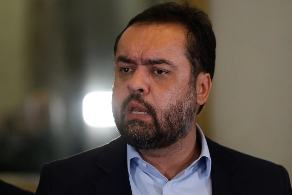 Cláudio Castro nega jantar entre Mauro Mendes e Daniel Vorcaro em Nova Iorque