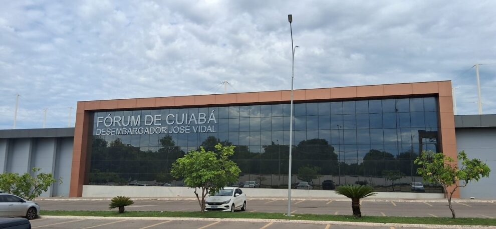 Empresário é condenado em Cuiabá por tripla tentativa de homicídio após 14 anos