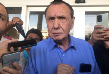 Carlos Bezerra reage bem a tratamento e deixa UTI após pneumonia em São Paulo