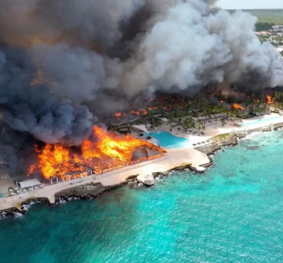 Incêndio devastador atinge resort no Caribe e causa morte de turista italiana