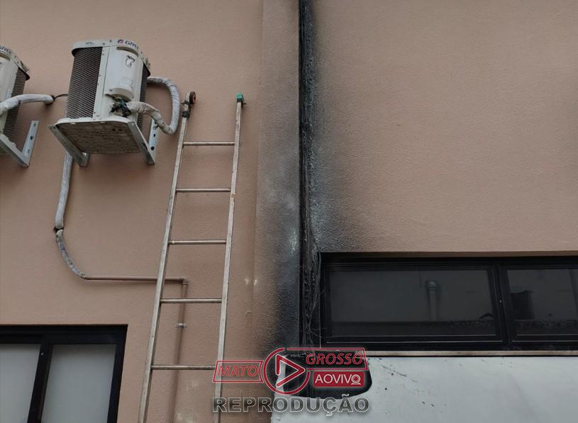 Alerta em Alta Floresta: falha em painel solar provoca princípio de incêndio em clínica