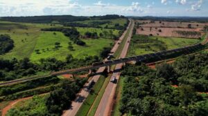 Mato Grosso inaugura trecho crucial da primeira ferrovia estadual do Brasil