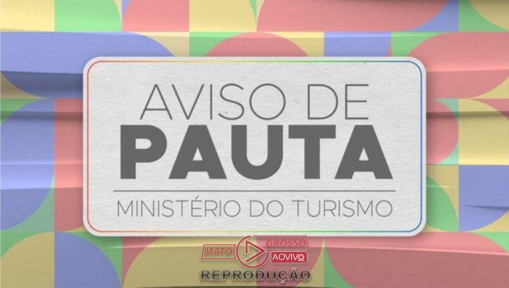 Ministro do Turismo marca presença no São João de Bananeiras e lança programa Qualifica Paraíba