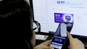 Receita Federal abre consulta ao segundo lote de restituição do IRPF 2026 nesta terça-feira
