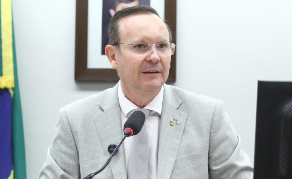 Câmara analisa projeto que destina 2% da arrecadação das bets para assistência social