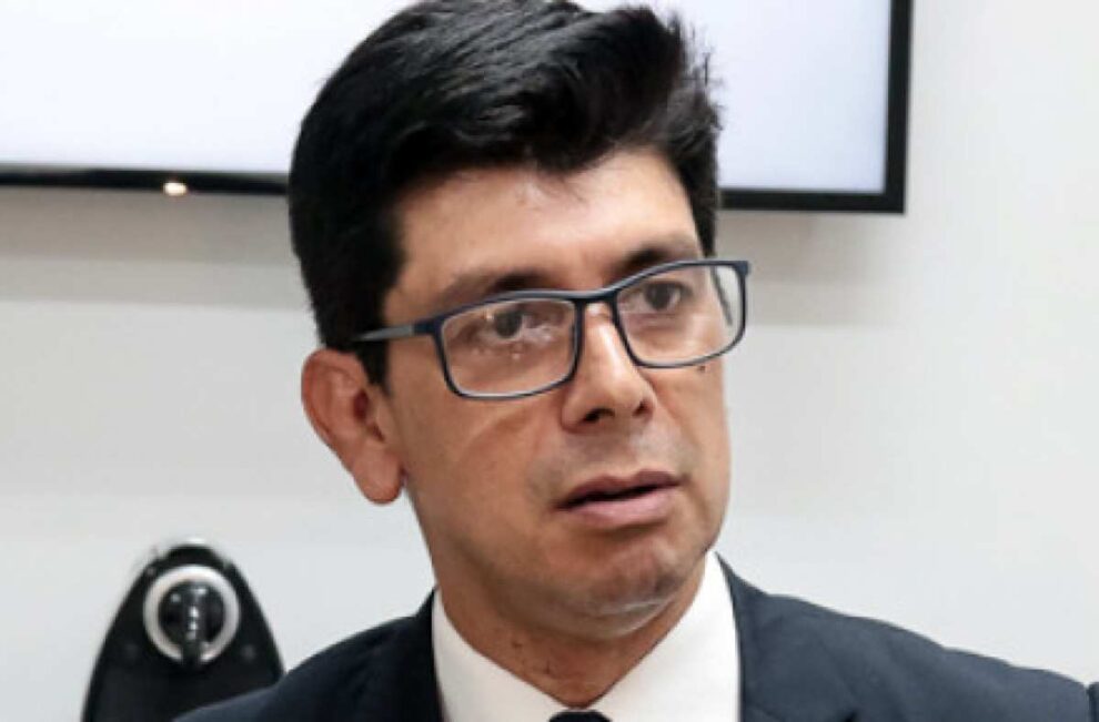 Reforma tributária enfrenta críticas por limitar incentivos fiscais em Mato Grosso
