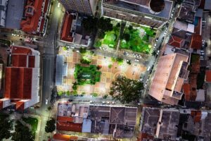 Praça Alencastro em Cuiabá sedia Fan Fest para aquecer comércio e celebrar futebol